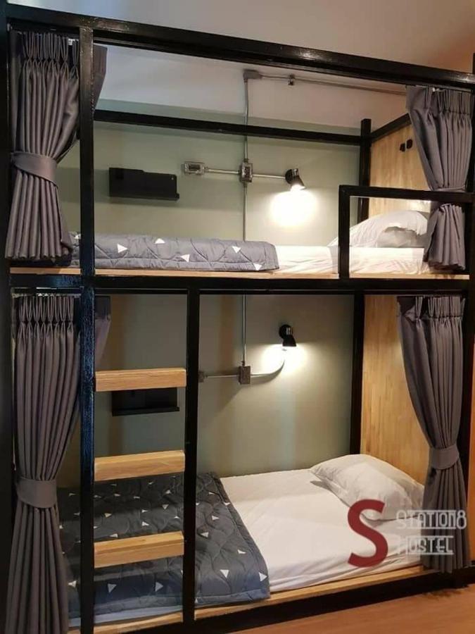 Station8 Hostel Bangkok Exterior photo